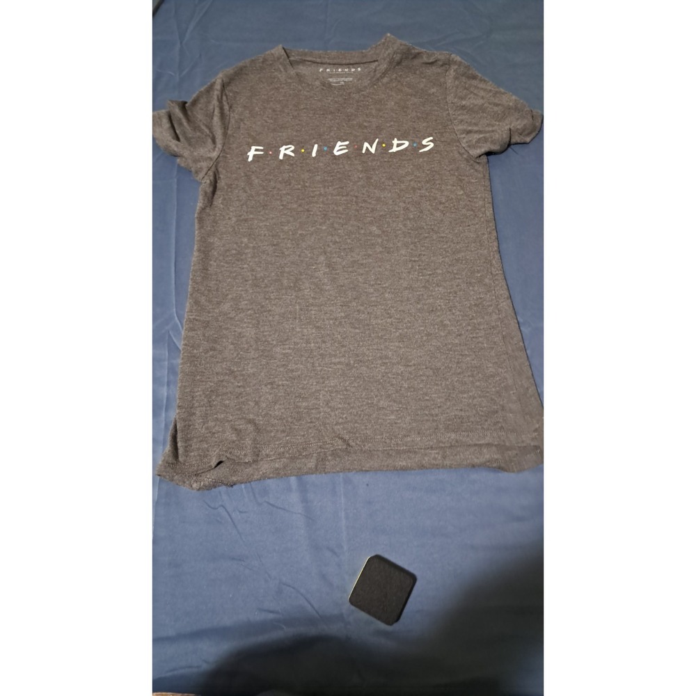 Friends Women's Grey Shorg Sleeve T-Shirt Size Small